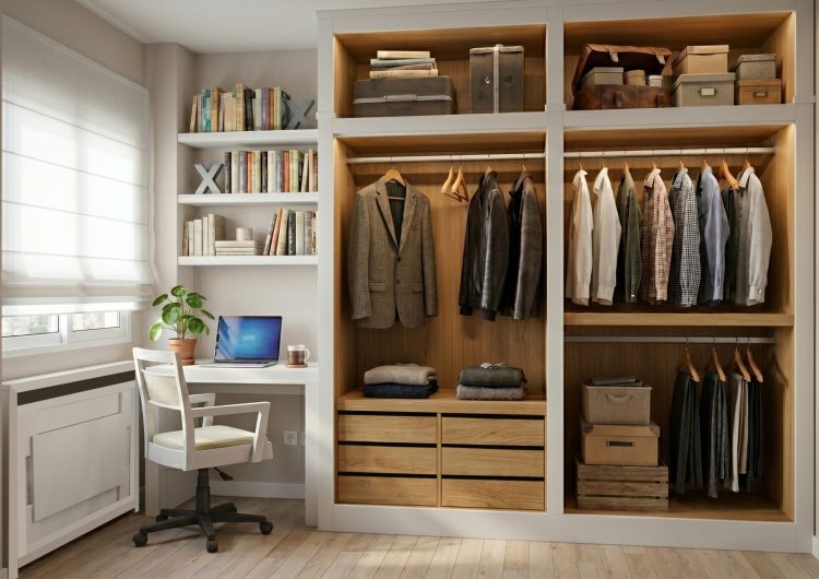 Aramario Neoss con mesa de trabajo